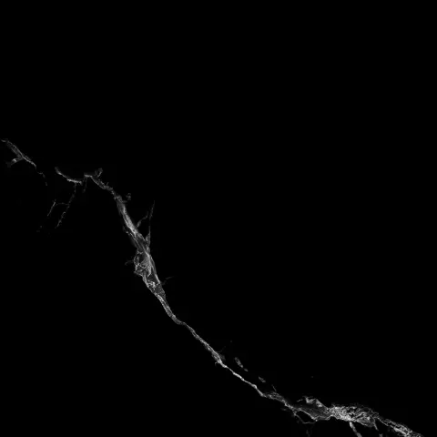 کاشی سرام آرا برند آرژنا طرح نانگا مشکی مات سایز 15*15