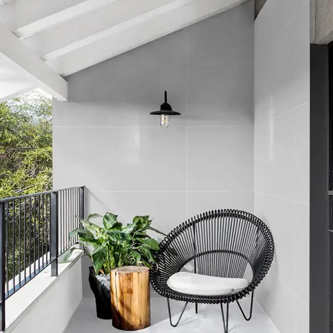 سرامیک ایفا سرام برند میلان طرح مونوکالر طوسی روشن کد 73 کریستال پولیش سایز 120*60