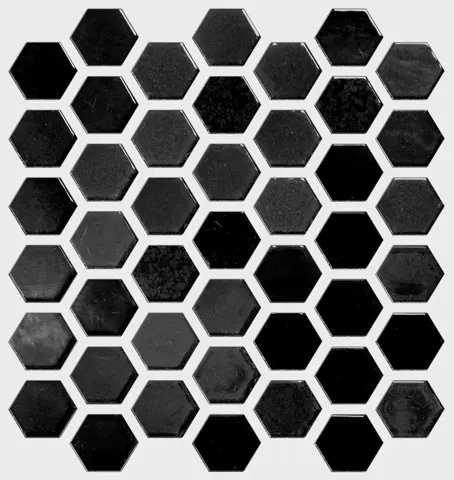 کاتانیا مشکی سفید.jpg